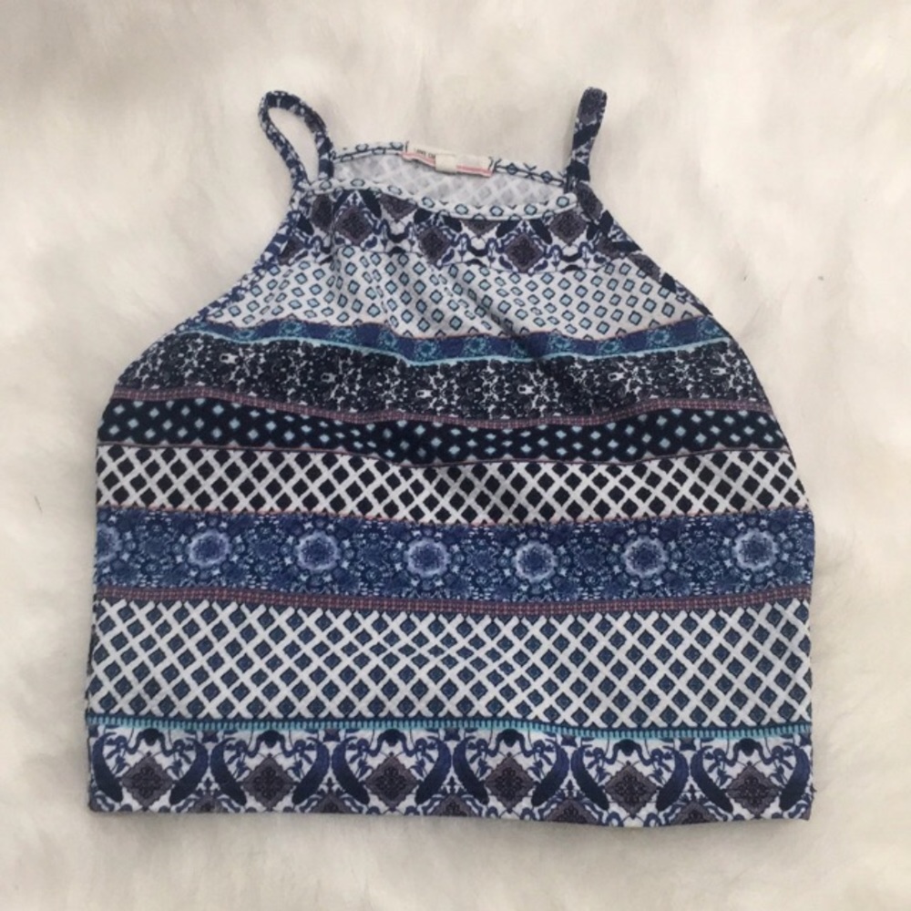 Love culture crop top